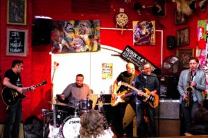 The maskell love band web